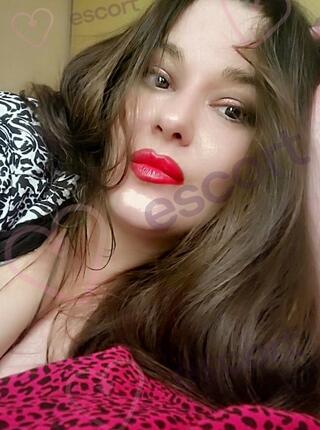 Piękna Lidia - escort Varsovia