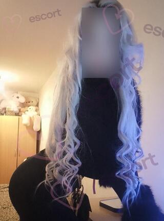 Nieznajoma/czytaj treść ogłoszenia - escort Cracow