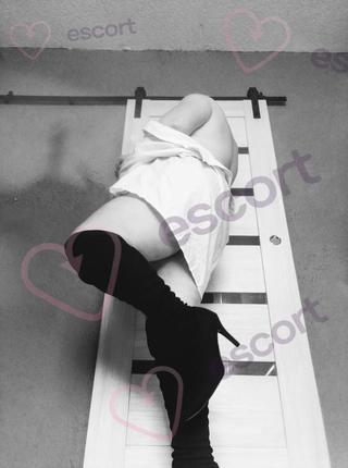 Monika do 14 - escort Chorzów