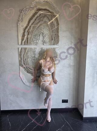 Lukrecja - escort Breslavia