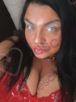 Dostępna w Święta - escort 