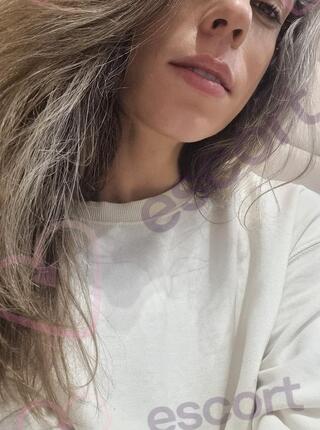 51kg ULEGLA TRANS Szczuplutka suczka - escort Warszawa