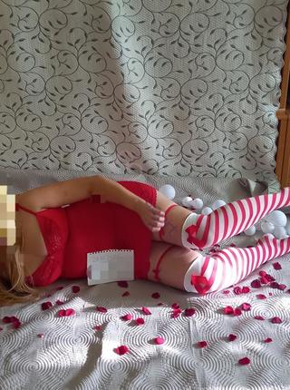 Pocałunki namiętne - escort Starachowice