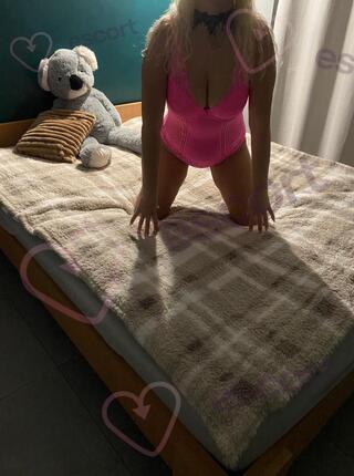 Laura - escort Słubice