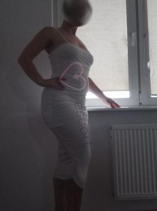 Aleksandra GFE - escort Radom