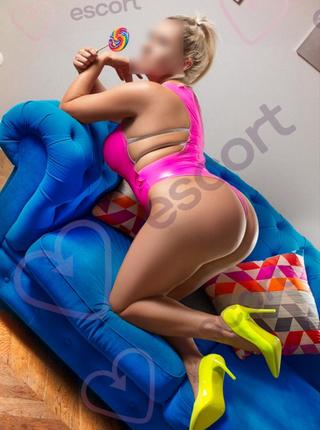 Krągła pupcia - escort Lublin