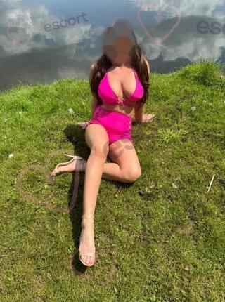 Długonoga  szatynka - escort Katowice
