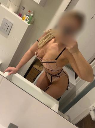 Laura - escort Piła