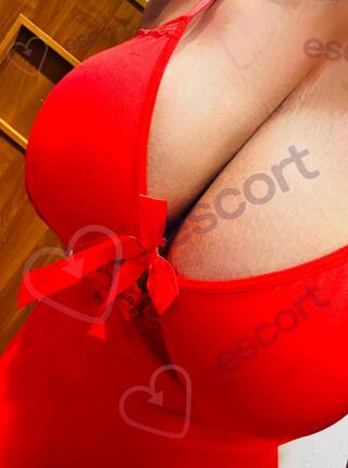 RANO OGROMNY BIUST - escort Katowice