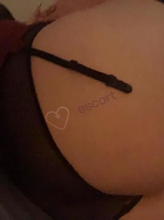 Nina - klimat GFE jak z kochanką - escort Poznan