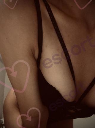 Noemi - escort Nowy Tomyśl