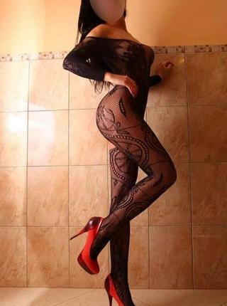 Laura 32 - escort Warsaw