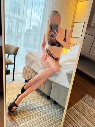 Pola amatorskie foto - escort Warsaw