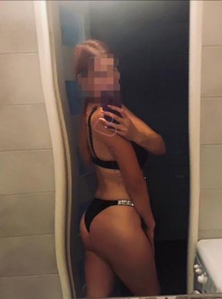 Klaudia - escort Wadowice