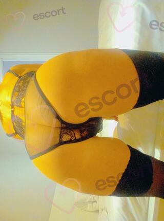 Milf - escort 