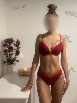 DO 18 Laura Zmysłowy Masaż Ciałem - escort Cracow