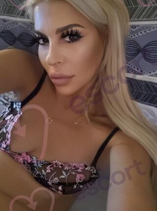 SEKRETARECZKA ! - escort 