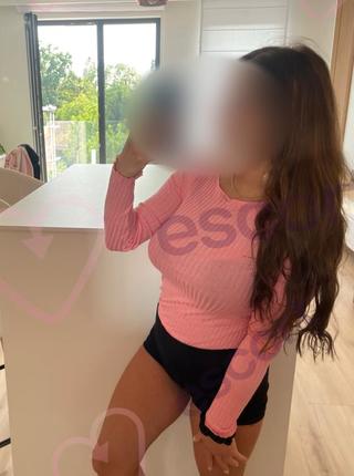 brunetka - escort Poznan