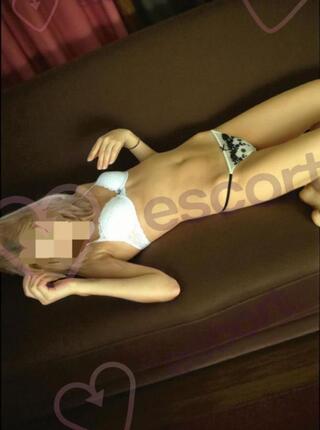 Filigranowa blondyneczka - escort Breslavia