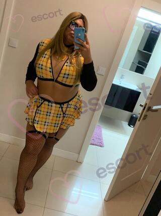 Asia ma kutasa - escort Nowy Sącz