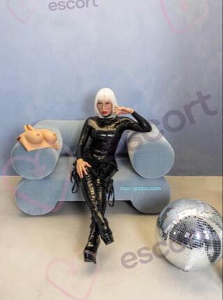 Dominatrix Venom Muse - escort Warszawa