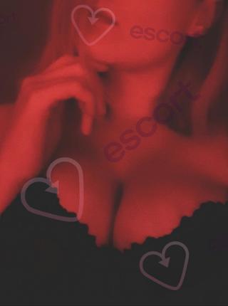 Temperamentna Mają - escort Warsaw