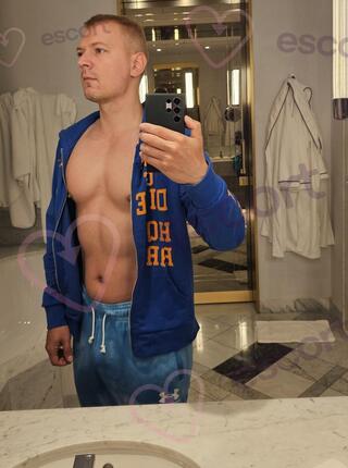 Massage/only SMS or Whtspp - escort Warsaw