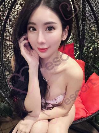 Cecily - escort Amman