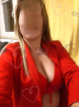 CZERWONA KRÓLOWA DZIŚ i JUTRO. - escort Słupsk