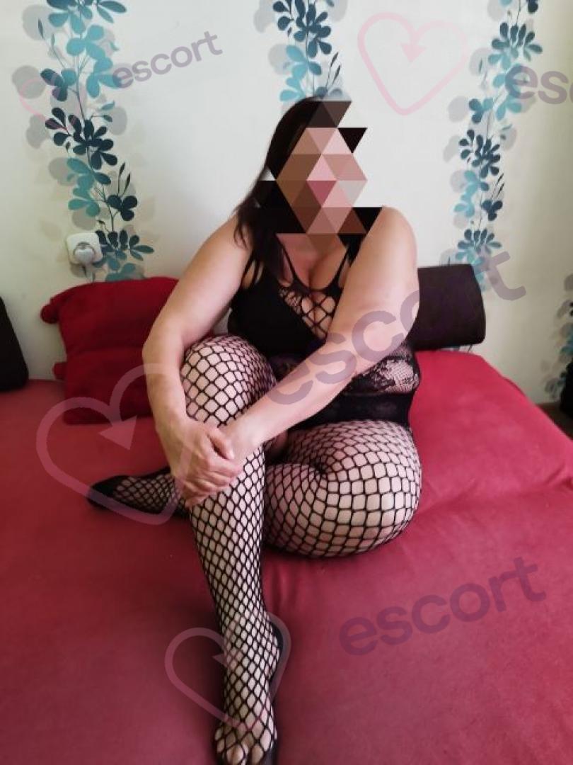 Puszysta Basia 38 lat, Kraków - anonse erotyczne - Escort.club