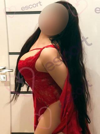 Ognista Brunetka - escort Lublin