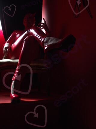 MADAM   RED - escort Gdynia