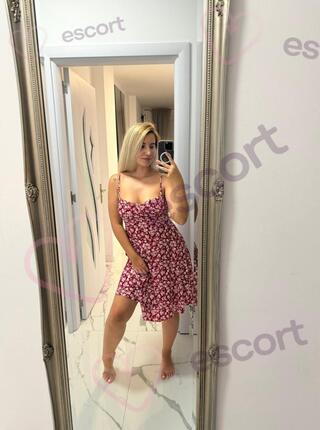 Elena - escort 