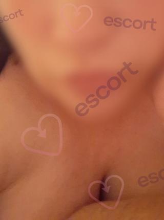 Laura - escort Sanok