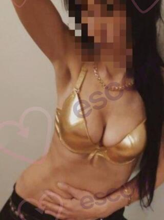 Filigranowa Btunetka Analik w cenie bez dopłat - escort Gniezno