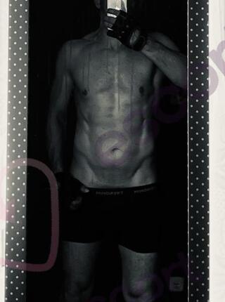 Robert - escort Poznań