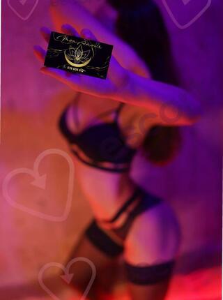 Mon Amour - escort Thorn