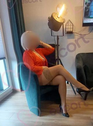 Hot milf - escort Warszawa
