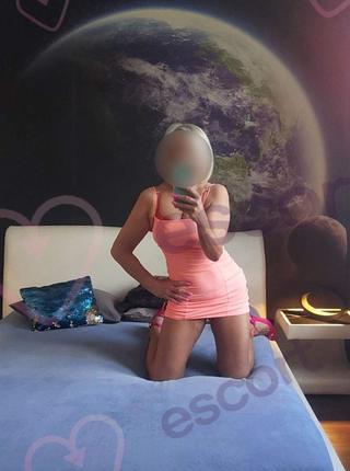 Szparka sekretarka - escort Warsaw