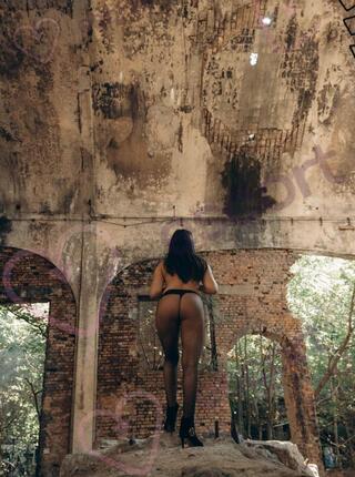 Julia - escort Gliwice