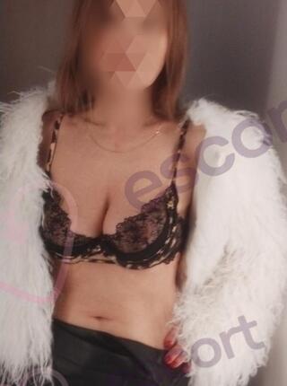 Ruda Zaprasza - escort Warschau