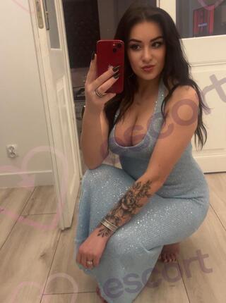 Nicolleta GFE - escort Torun