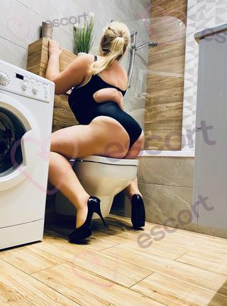 Karolinka - escort Olsztyn