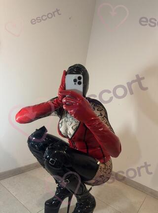 Shemale Latex Lucy - escort Poznań