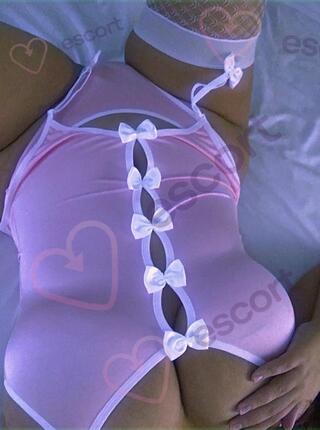 Laura  3 dni - escort Lublin
