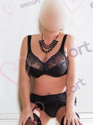 Naturalny Biuścik - escort Oleśnica