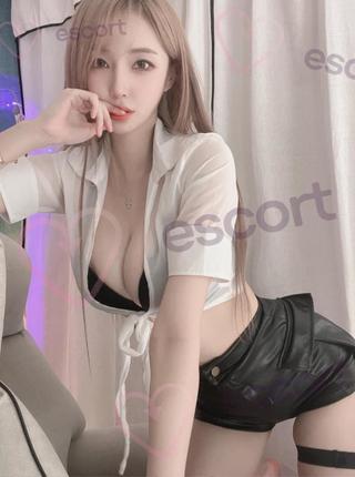 Akane - escort Tokio