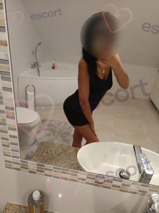 Nowa czytaj opis - escort Stalowa Wola