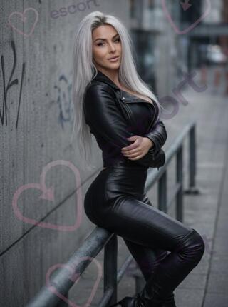 Ewa WEEKEND Wawa - escort Warsaw