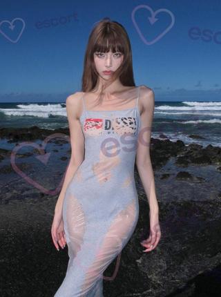 Reina - escort Tokio